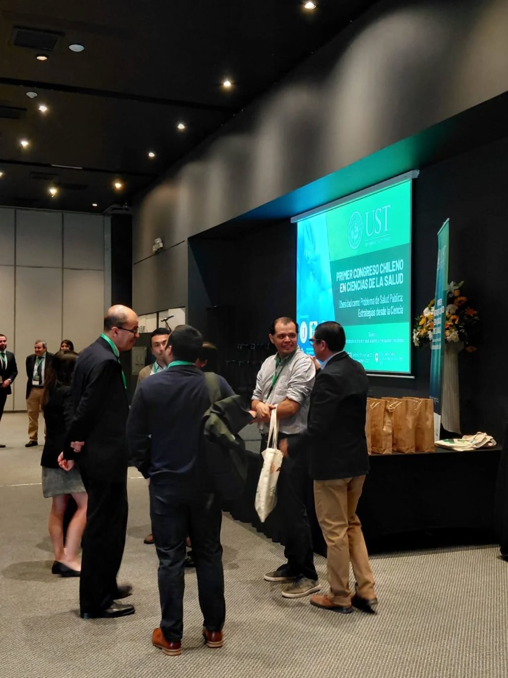 Instagram post from aravachile. This post is in position 4.