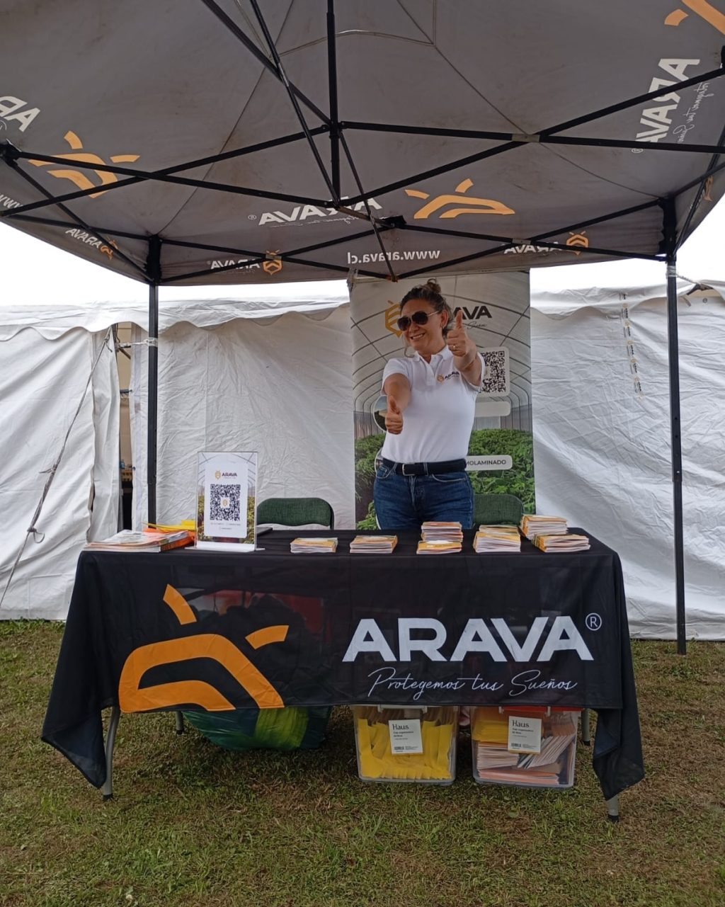 Instagram post from aravachile. This post is in position 3.