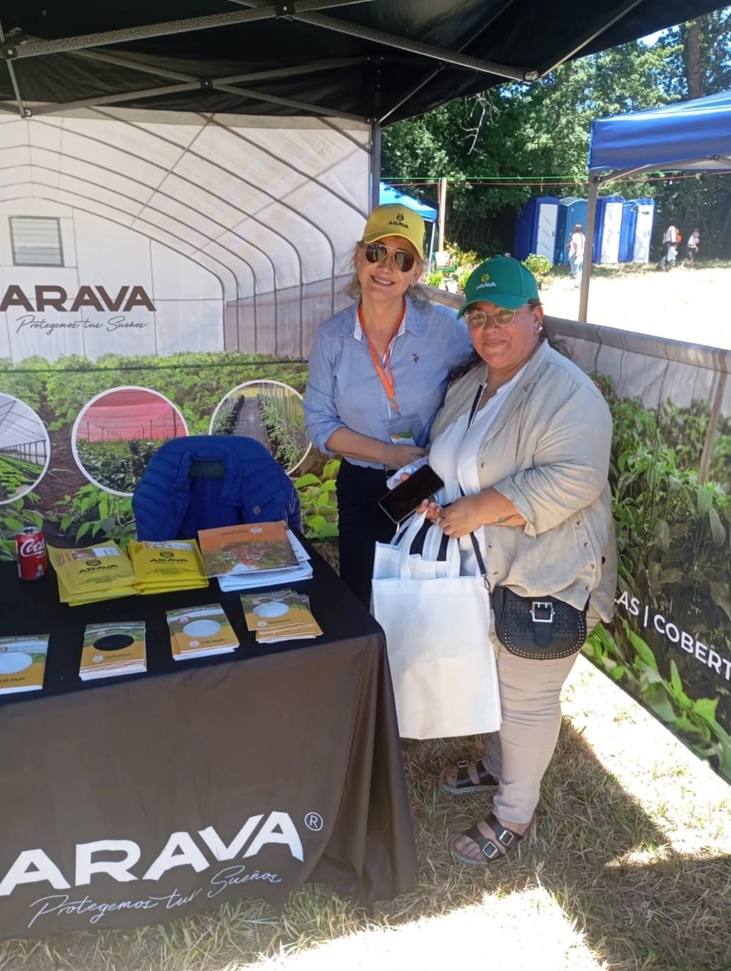 Instagram post from aravachile. This post is in position 1.